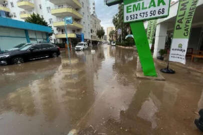 Mersin’de sağanak; giriş katları su bastı