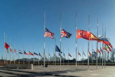 NATO’da bayraklar yarıya indirildi