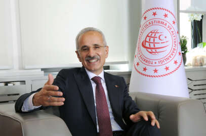 Bakan Uraloğlu, Cezayir'e gidecek