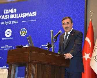 Cumhurbaşkanı Yardımcısı Yılmaz, İzmir'de (2)