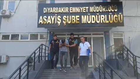 ATM'lerde yardım bahanesiyle 13 kişinin kartını çalıp, dolandan şüpheli yakalandı