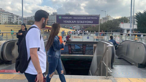 Fotoğraf // İstanbul'da metro istasyonlarında arıza yoğunluğu
