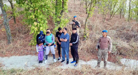 Edirne'de 4 FETÖ şüphelisi, Yunanistan'a kaçarken yakalandı