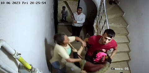 Mübaşir, boşanma aşamasındaki eşinin babaevini bastı: 4 yaralı