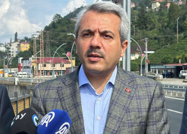 Rize'de yağışlar sonrası yollar ve derelerde inceleme