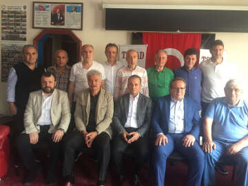 Futbol adamlarından Trabzonspor'a 'yerlinin yerlisi' hoca talebi