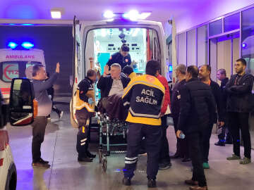 Gazzeli hastaları taşıyan uçaklar Ankara'ya geldi (2)