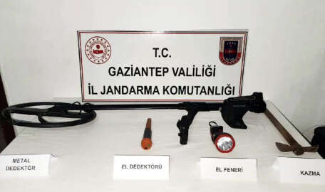 Gaziantep'te kaçak kazı operasyonu: 10 gözaltı