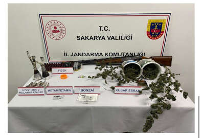 Sakarya'da uyuşturucu ticaretine 6 gözaltı