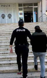 Çanakkale'de 30 kişiyi 11 milyon TL dolandıran şüpheli tutuklandı
