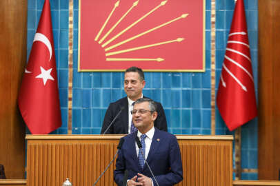 Özgür Özel: Ayrılmanıza bel bağlayan, birleşmenize umut bağlayan yok