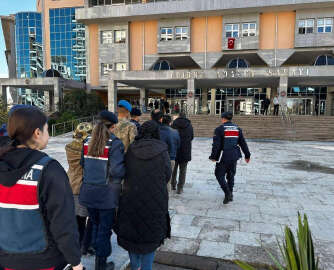 Yunanistan'a kaçarken yakalanan 10 FETÖ şüphelisi tutuklandı/ Ek fotoğraf