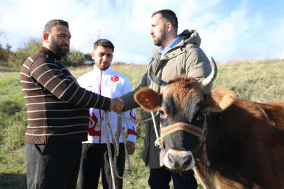 (ÖZEL) İnek parası ile katıldığı şampiyonadan Avrupa 3'üncüsü olarak döndü
