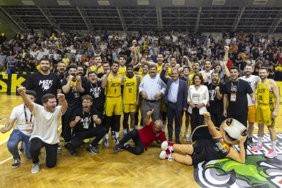 Mersin Büyükşehir Belediyesi - Gaziantep Basketbol: 79-77