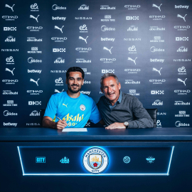 Manchester City, İlkay Gündoğan'ı renklerine bağladı