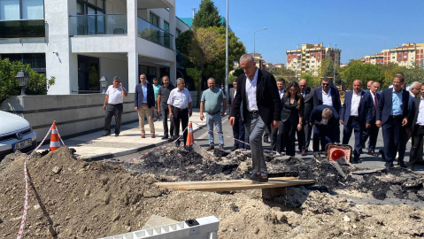 TFF Başkanı Hacıosmanoğlu Manisa FK'nın tesisine girmek için hendekten atladı / ek fotoğraflar