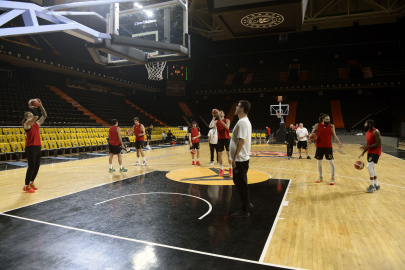 Mersin Spor Kulübü, Fenerbahçe'yi konuk edecek
