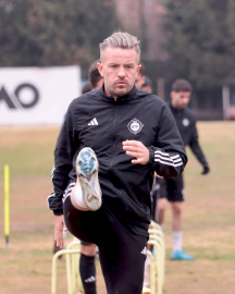 Altay'da iki oyuncu sözleşme yeniledi