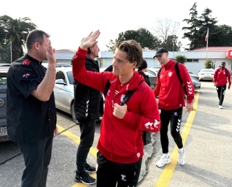 Samsunspor kafilesi Göztepe’ye gitti