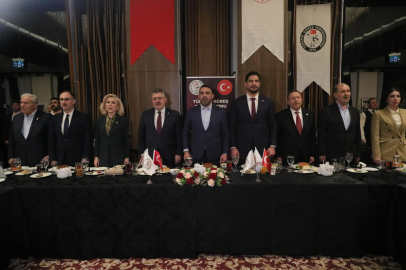 Güreş camiası iftarda bir araya geldi