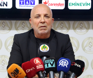 Çavuşoğlu: Alanyaspor'u zor gününde bırakmayız