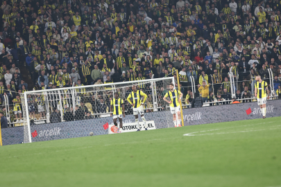 Fenerbahçe’den zirve yarışında kritik puan kaybı