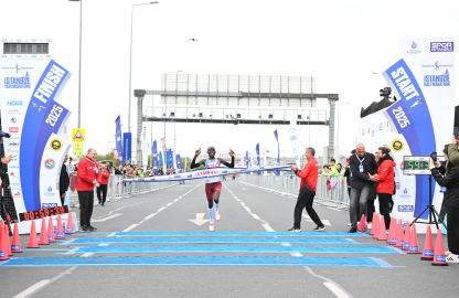 İstanbul Yarı Maratonu'nda birinciliği Kenyalı atletler kazandı / Video eklendi