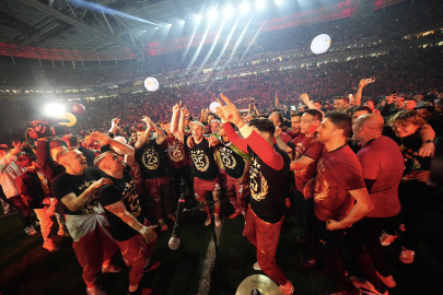 Şampiyon Galatasaray, kupasını pazar günü Yenikapı’da alacak