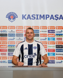 Kasımpaşa, Attila Szalai'yi kadrosuna kattı