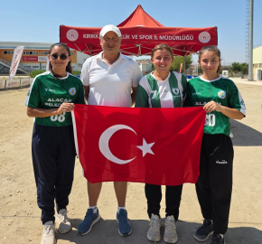 Alaçamspor’un altın kızları dünya şampiyonasında Türkiye’yi temsil edecek