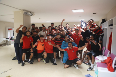 Uşakspor'un zirve keyfi