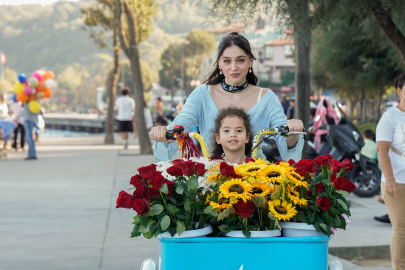 Zeynep'in çiçekler arasında hayat mücadelesi