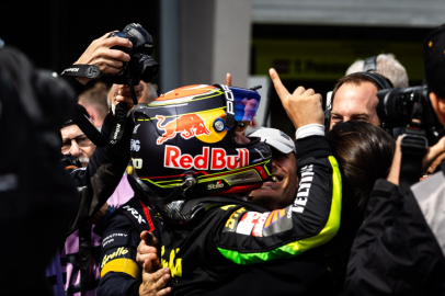 Ayhancan Güven’den tarihi şampiyonluk