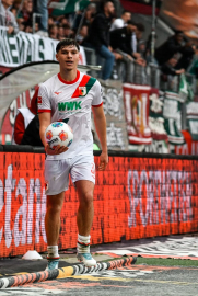 Mert Kömür’den Augsburg’a 1 gol 1 asistlik katkı
