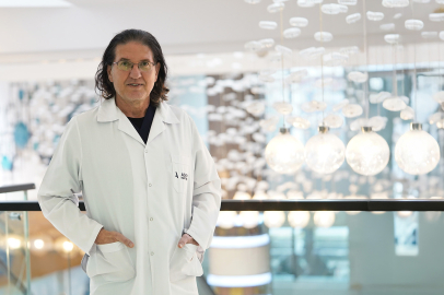 Prof. Dr. Teskin: Göğüs ağrısı, nefes darlığı ve çabuk yorulma gibi şikayetler ciddiye alınmalı