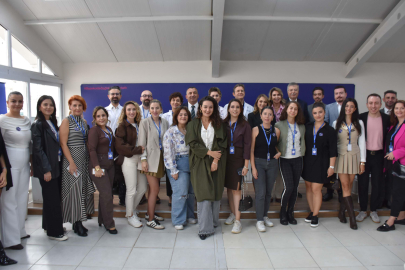 Bazekol'de 'meme kanserine' farkındalık etkinliği