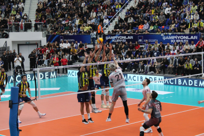 2025 Voleybol Erkekler Şampiyonlar Kupası'nı Ziraat Bankkart kazandı / Video ve foto eklendi