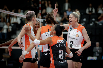 Eczacıbaşı Dynavit – VakıfBank: 1-3