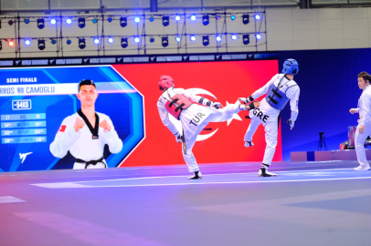 Dünya Taekwondo Şampiyonası’nın 3'üncü gününde milli sporculardan 2 madalya