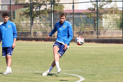 Menemen FK'da 3 oyuncu kadro dışı