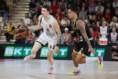 Monaco - Anadolu Efes: 102-66