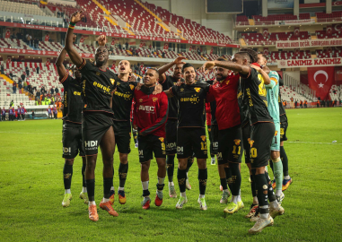 Göztepe Avrupa yolunda Trabzonspor'la evinde oynayacak