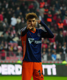 Shomurodov, RAMS Başakşehir’i sırtlıyor