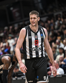 NINERS Chemnitz - Beşiktaş GAİN: 97-95