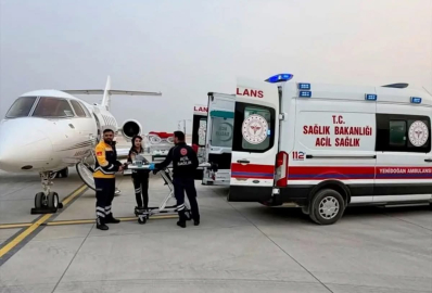 Hatay'da ambulans uçak, 6 günlük bebek için havalandı