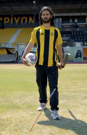 Bahis soruşturmasında İzmir'den 2 futbolcuya daha gözaltı kararı