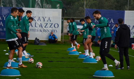 Konyaspor’da yeni transfer Berkan Kutlu antrenmanda