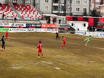 Van Spor FK, evinde Boluspor'a 1-0 mağlup oldu