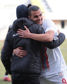 Altınordu deplasman seviyor