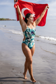 Bengisu Avcı doğa için buzda yüzecek